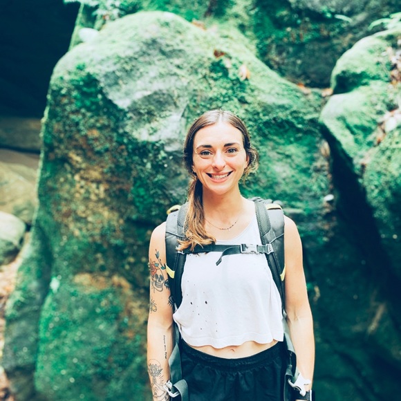 Meet your Posher, Merceides - Picture 1 of 1